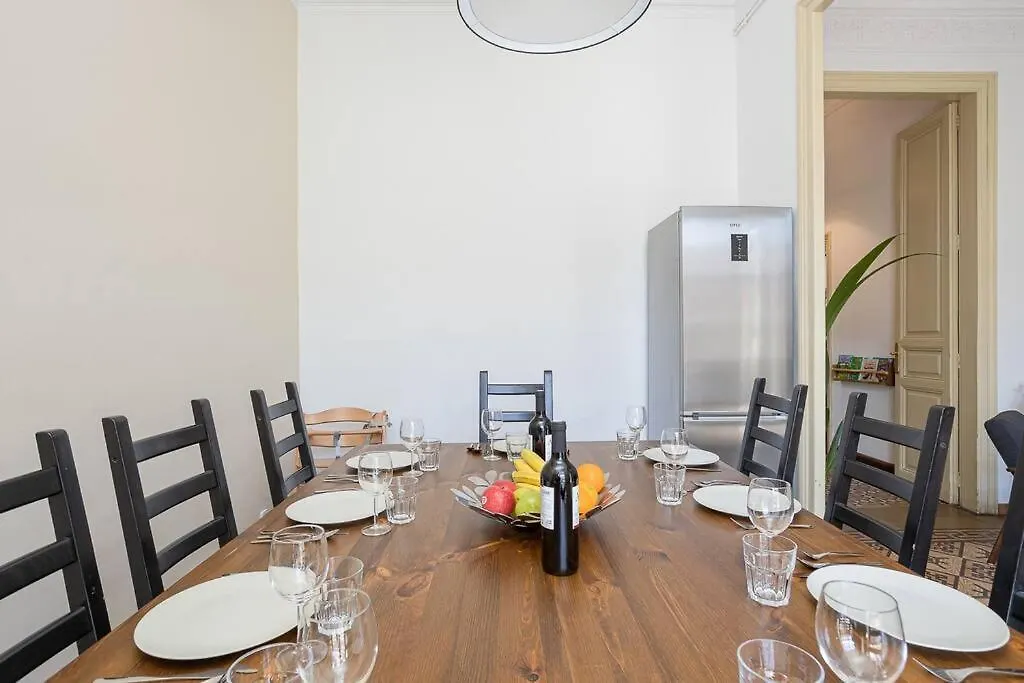 Canela Homes Barcelona Consell 0*,