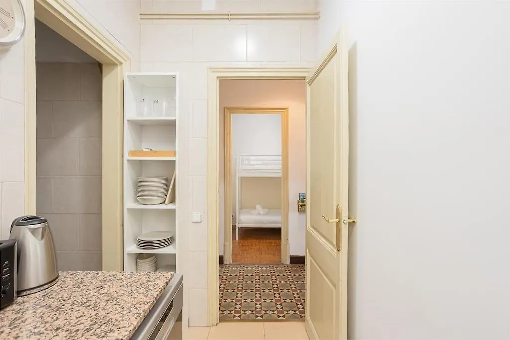 Canela Homes Barcelona Consell 0*,